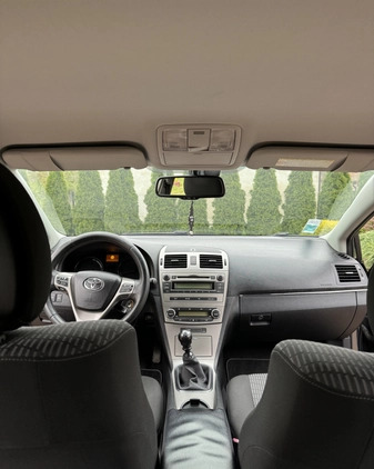 Toyota Avensis cena 25000 przebieg: 202561, rok produkcji 2010 z Koprzywnica małe 56